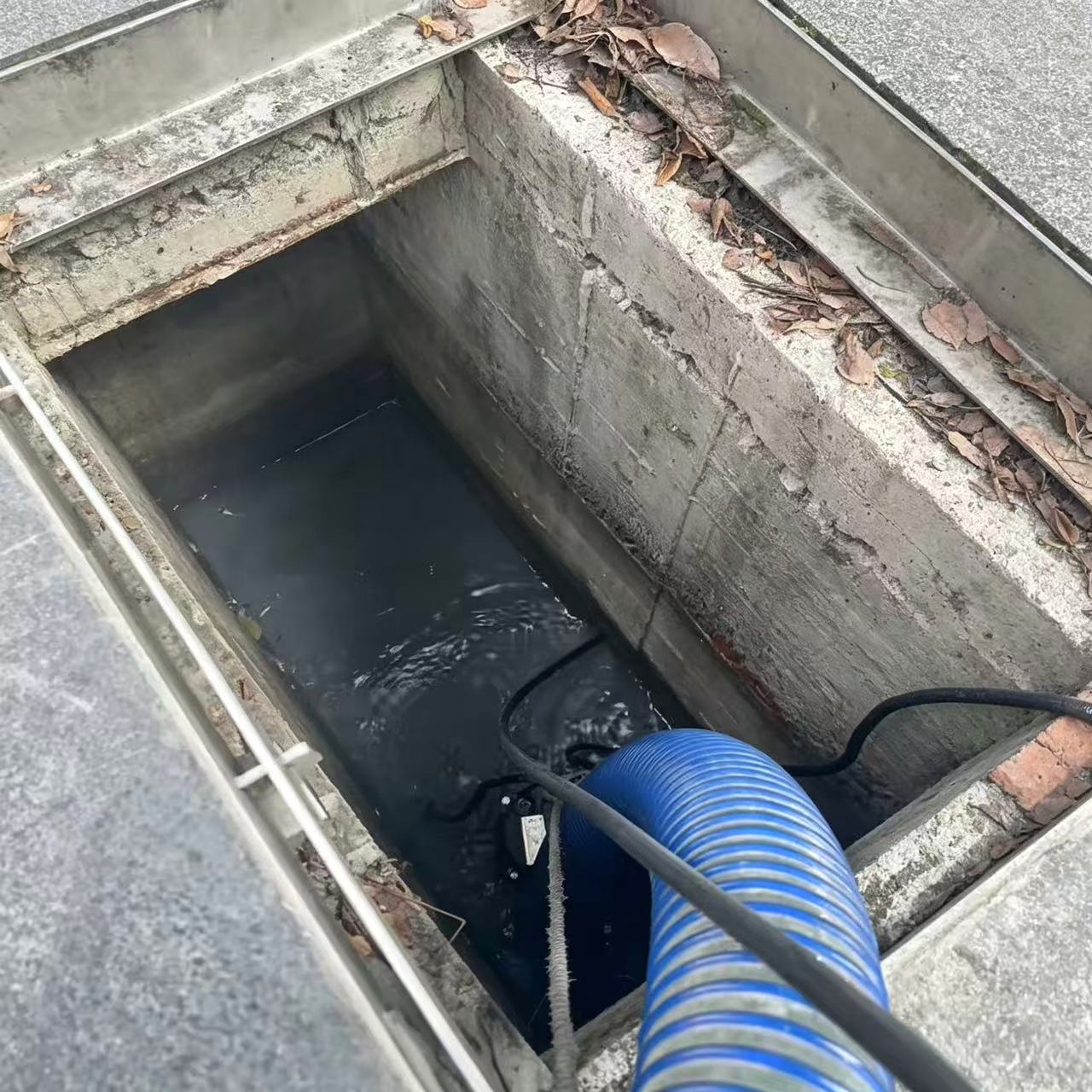 排水溝水刀清洗